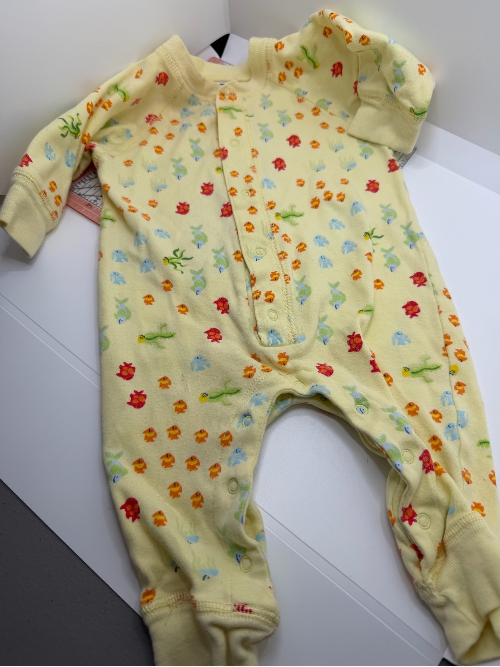 Vintage Y2K Old Navy Yellow Fish Sleeper